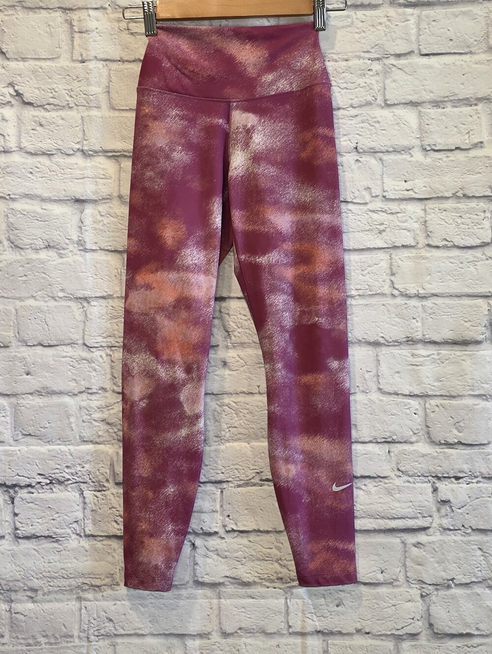 Nike One Dri-FIT High Waisted Printed Leggings Pink Orange Abstract Cloud XS